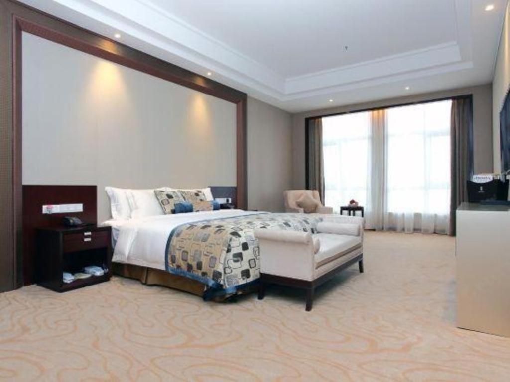 Linyi Blue Horizon International Hotel Yi He Zewnętrze zdjęcie