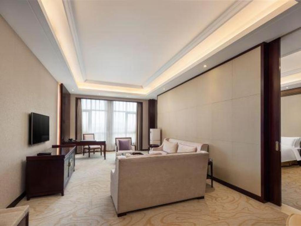 Linyi Blue Horizon International Hotel Yi He Zewnętrze zdjęcie