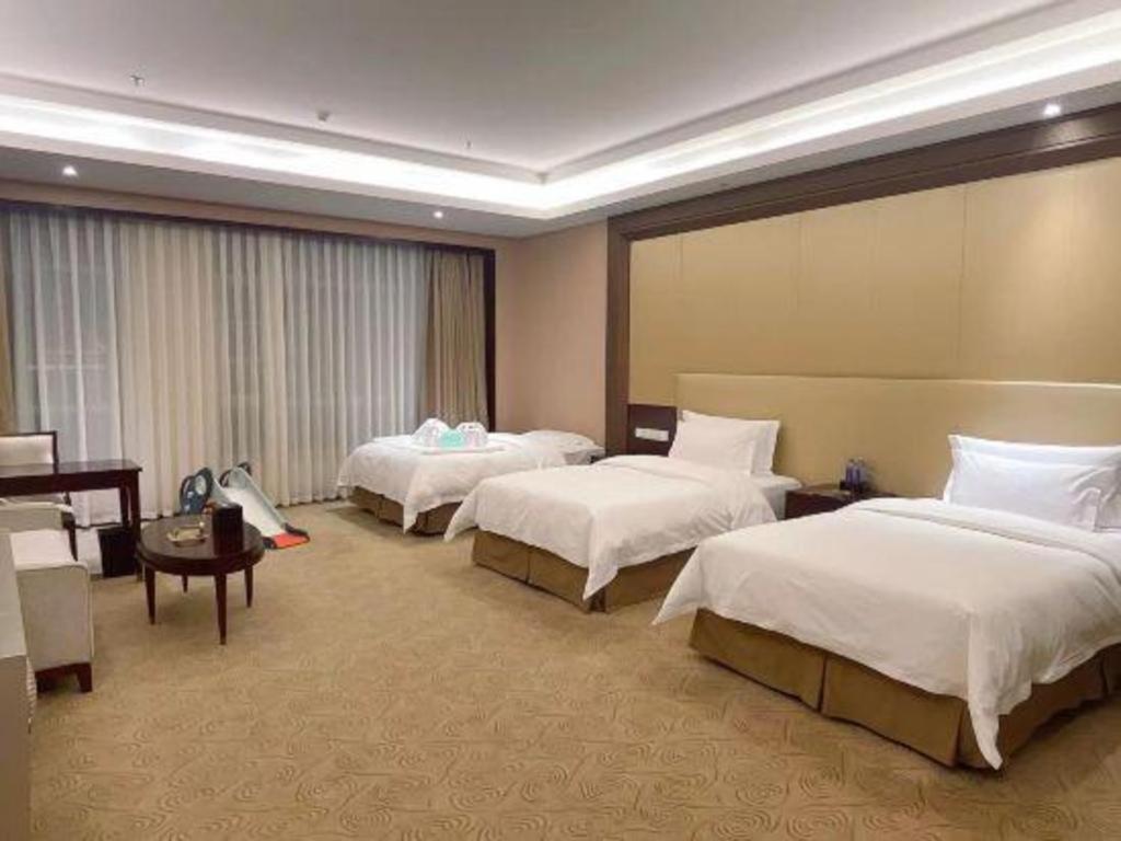 Linyi Blue Horizon International Hotel Yi He Zewnętrze zdjęcie