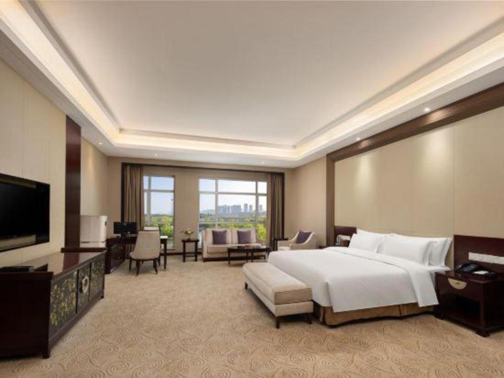 Linyi Blue Horizon International Hotel Yi He Zewnętrze zdjęcie