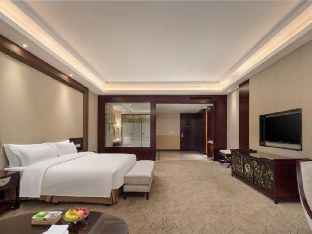 Linyi Blue Horizon International Hotel Yi He Zewnętrze zdjęcie