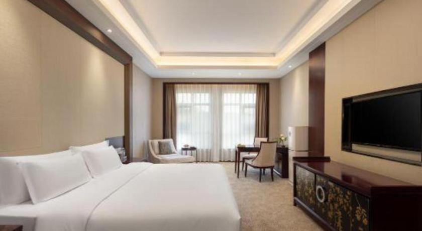 Linyi Blue Horizon International Hotel Yi He Zewnętrze zdjęcie