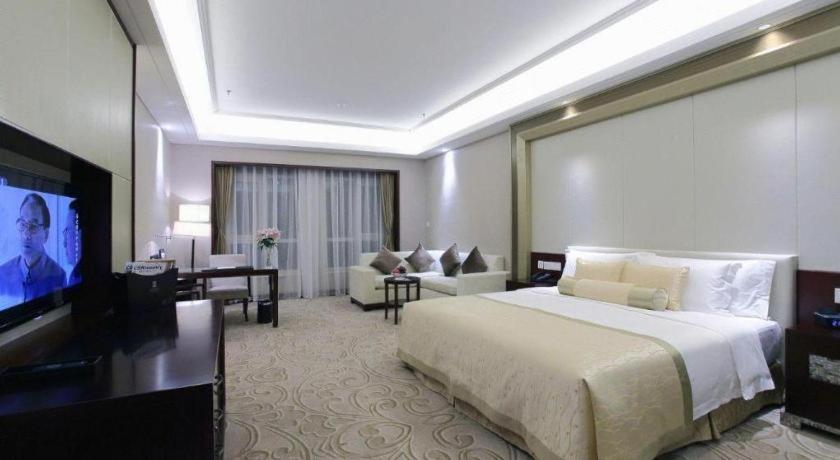 Linyi Blue Horizon International Hotel Yi He Zewnętrze zdjęcie