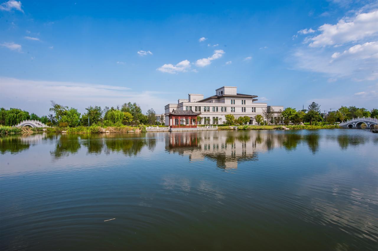 Linyi Blue Horizon International Hotel Yi He Zewnętrze zdjęcie